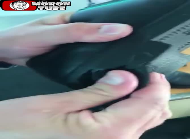 Video :Chinese-made shoes